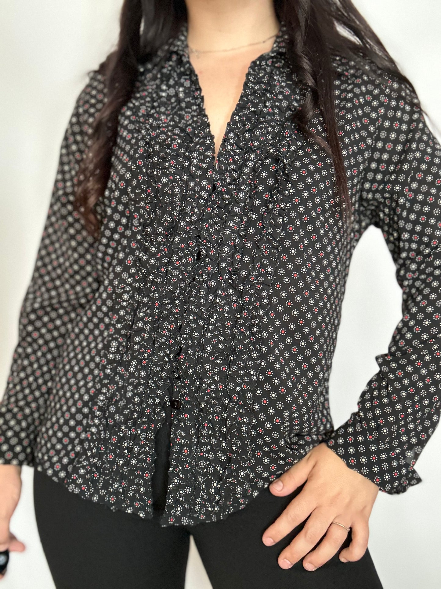 Camisa vintage estampada con volantes