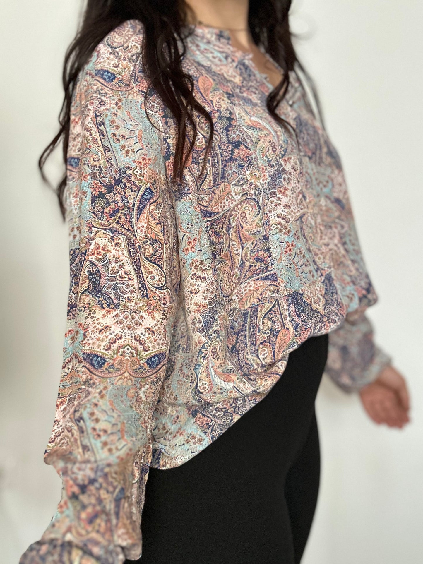 Blusa vintage estampado paisley