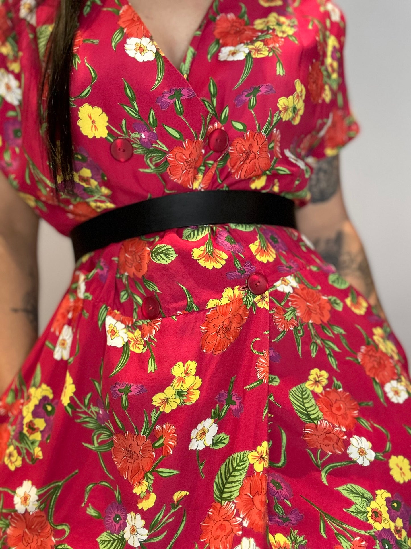 Vestido vintage estampado floral rojo