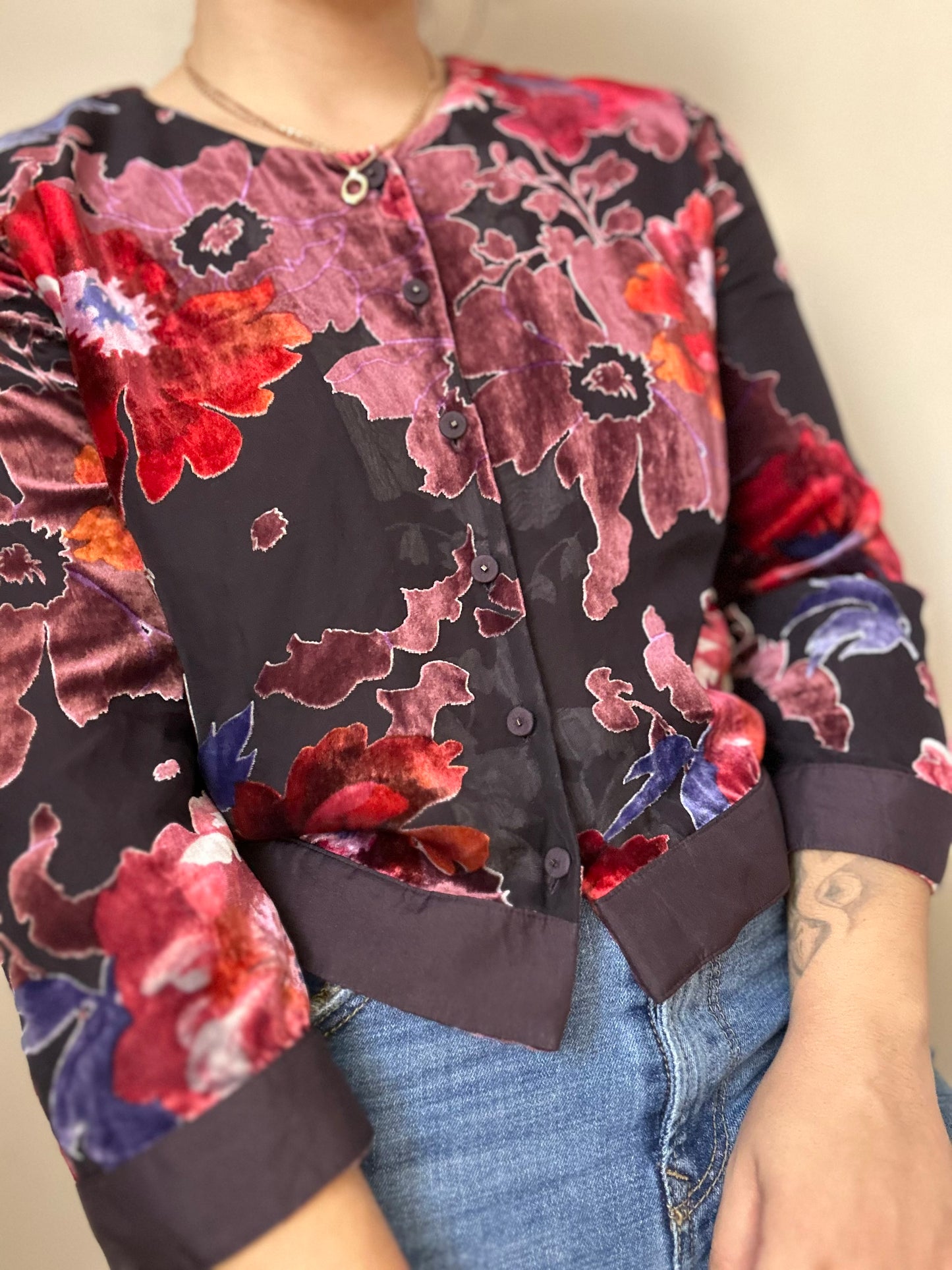 Camisa vintage estampado terciopelo