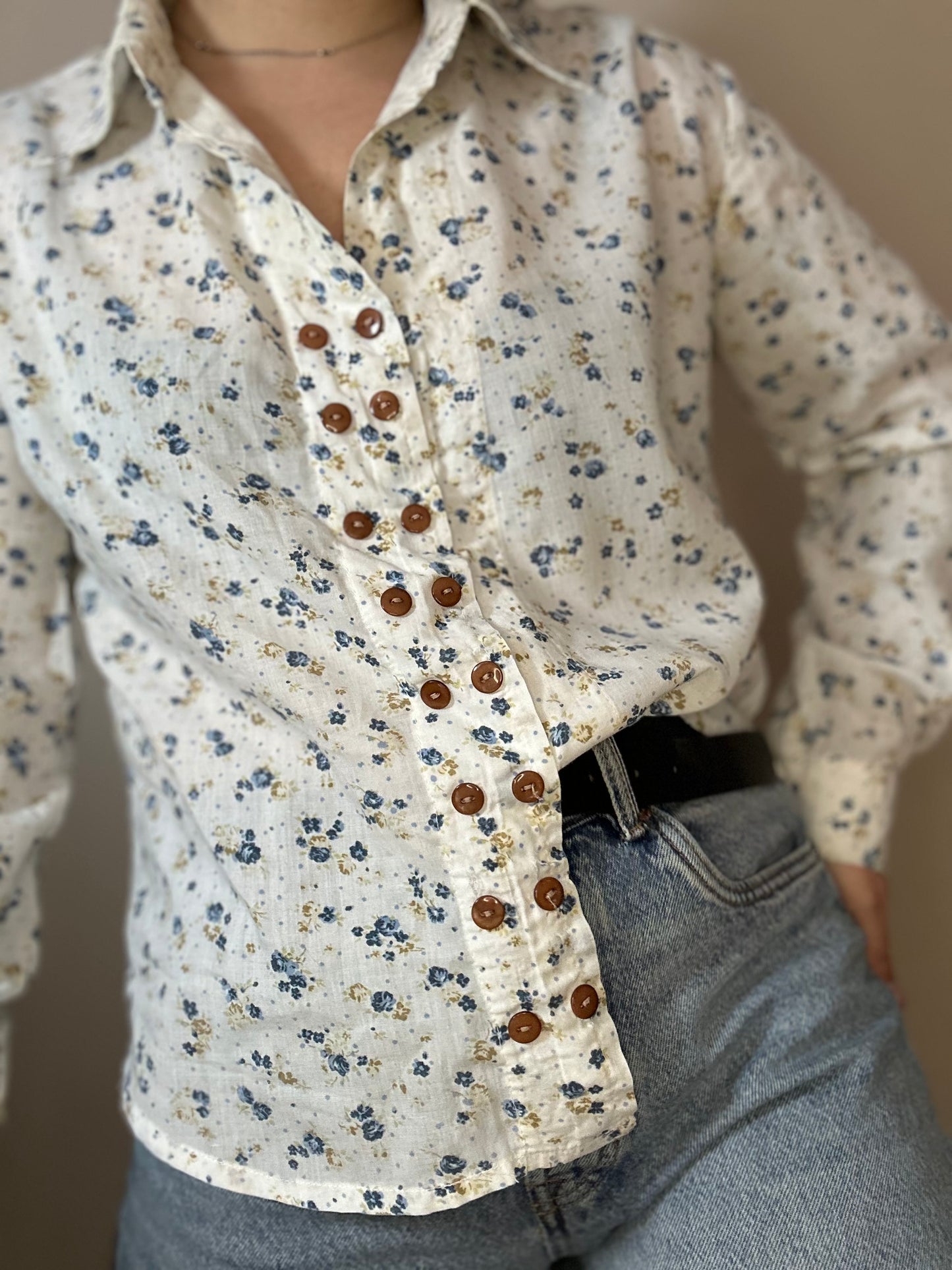 Camisa vintage floral década de los 80