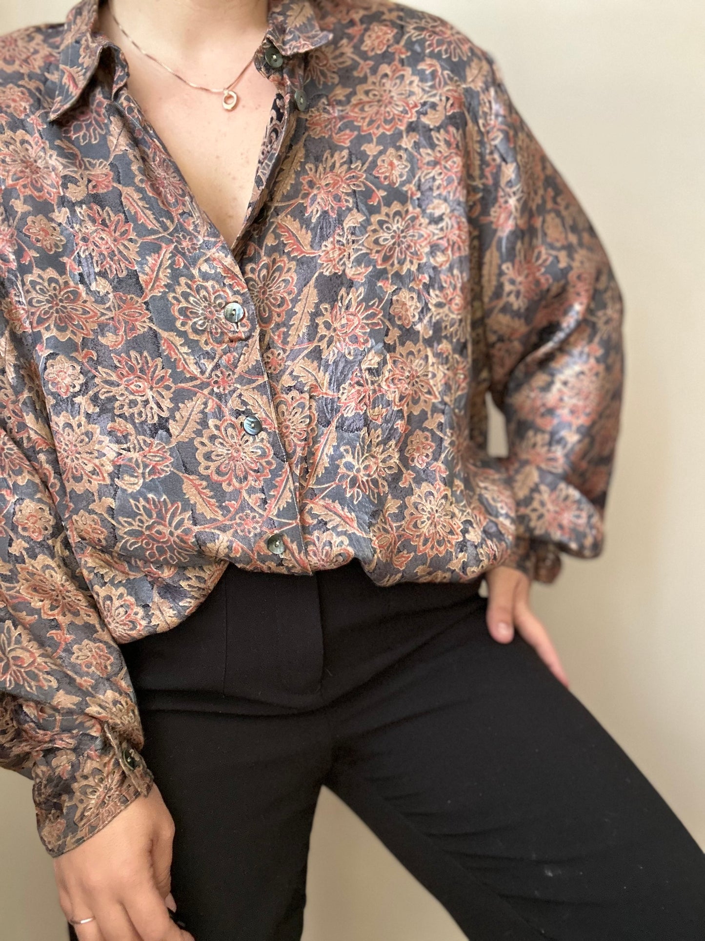 Camisa vintage exclusiva con estampado paisley