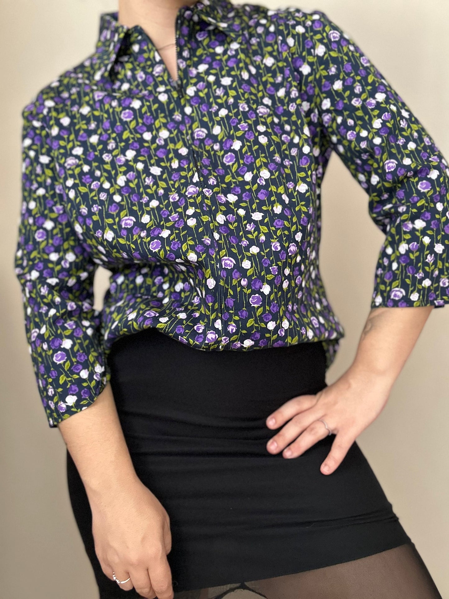 Camisa vintage con cremallera estampado floral