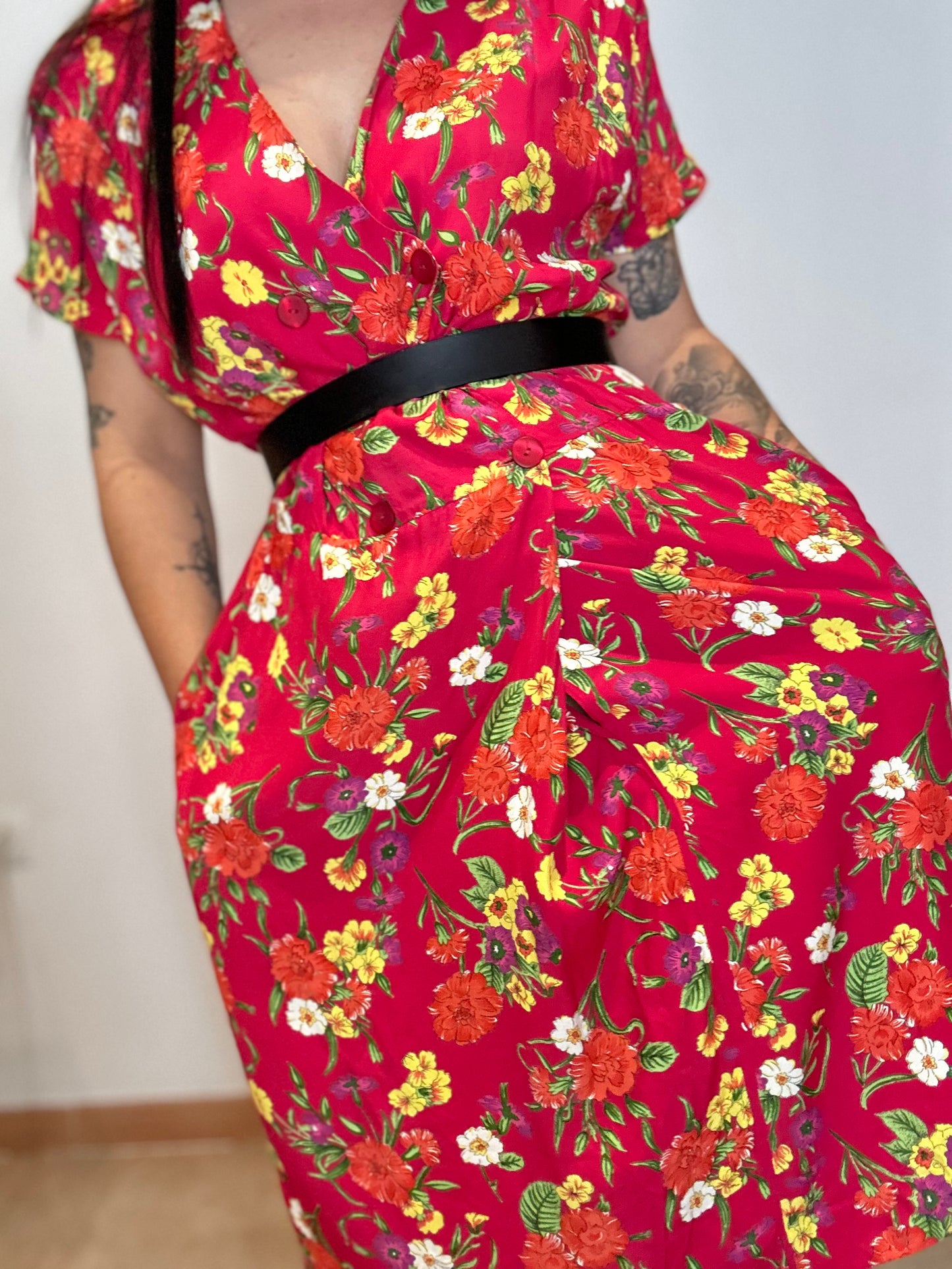 Vestido vintage estampado floral rojo